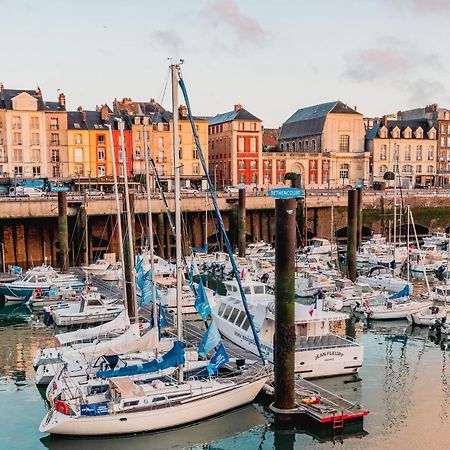 "Hinkley" Centre Ville Place De Parking Prive Dieppe Kültér fotó